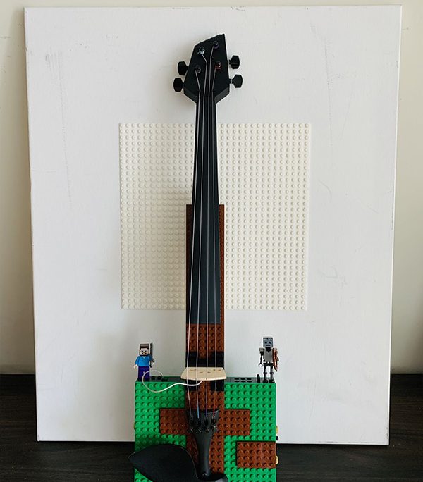 Minecraft Theme Violin - electric active sound pickup - name badge - with case and bow - fully setup - 4/4 1/2 1/4